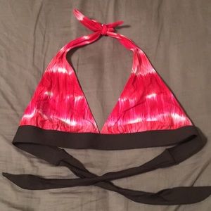 Halter bikini top